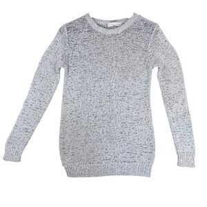 Casual Corner Gray Textured Knit Long Sleeve Pullover